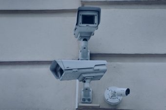 Qué son las cámaras disuasorias y por qué no deberías usarlas